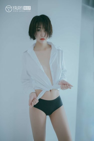 女同学小粉嫩夹住好舒服