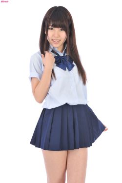 粉嫩高中女同学18p